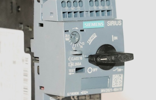 Guardamotor Siemens 3rv2021-4ba10 690v Frecuencia 50hz/60hz