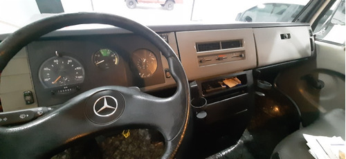 Mercedes-benz 710 Plus