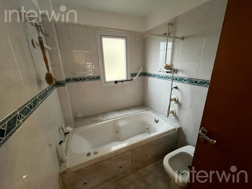 Departamento-2 Amb-balcón Y Cochera-las Cañitas-alquiler