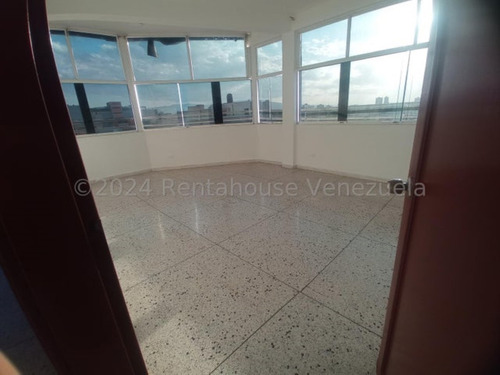 Milagros Inmuebles Apartamento Alquiler Barquisimeto Lara Zona Centro Economica Residencial Economico Código Inmobiliaria Rent-a-house 25-5187