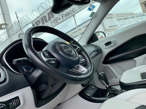 Imagen 11 de 15 de Jeep Compass 2019 2.4 Limited 4x2 At