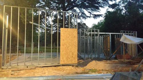 Imagen 3 de 10 de Construcción Casa Steel Framing - Construccion En Seco