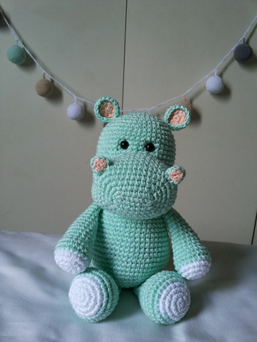 Imagem 6 de 10 de Amigurumi Hipopótamo Em Crochê Sob Encomenda