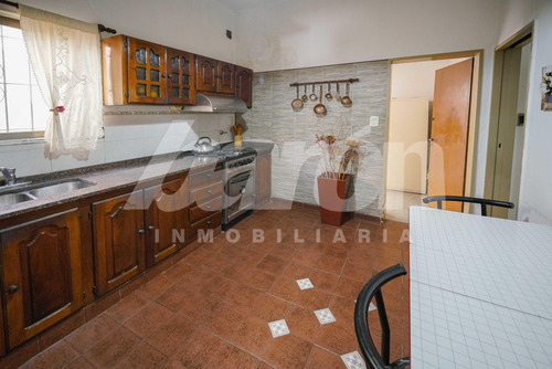 Casa En Venta En Remedios De Escalada