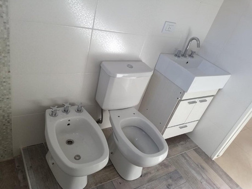 Imagen 10 de 12 de Departamento En Venta En Merlo Norte