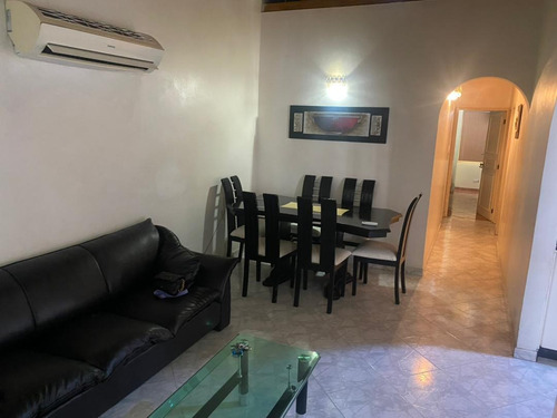 Imagen 4 de 11 de Meza Inmueble Alquila Casa En Maracay 04243011553