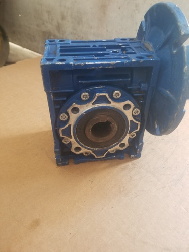 Reductor Velocidad Nmrv 050. Relación 15 A 1. Motovario. (Usado)