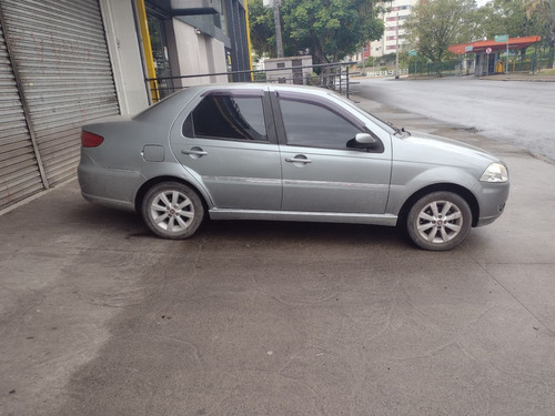 Imagem 2 de 6 de Fiat Siena 2010 1.0 El Flex 4p