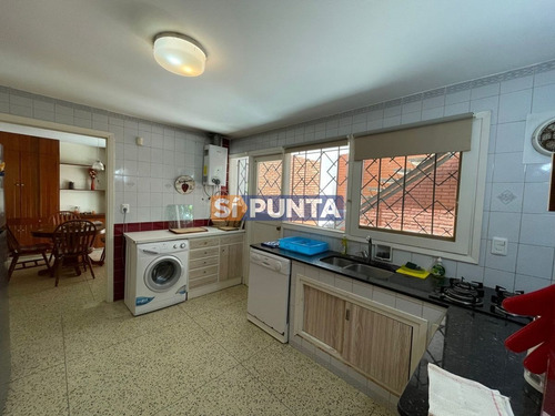Imagen 5 de 30 de Casa En Venta - Cantegril