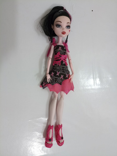 Draculaura Sustos Camara Y Accion Monster High Mattel (Usado)