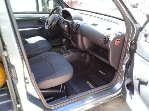 Renault Kangoo 1.6 2 Furgon Confort Aa Da Svt 1plc 2014