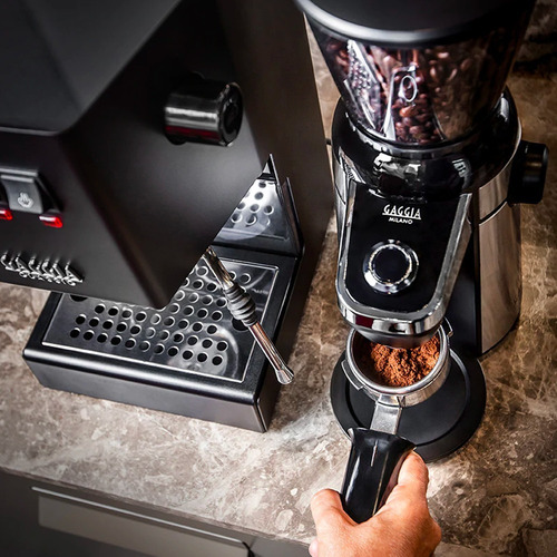 Molino Gaggia Md15 Café De Grano Color Negro
