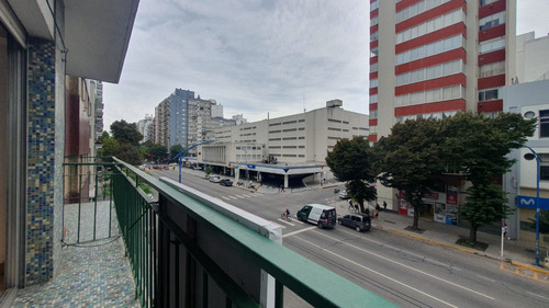 Venta Departamento De Un Ambiente Divisible/balcon/mar Del Plata