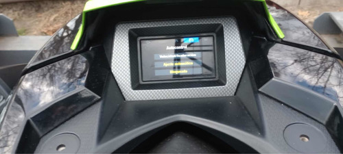 Imagen 20 de 21 de Yamaha Gp 1800r