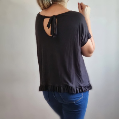 Imagen 2 de 2 de Remera Alfonsina