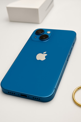 Iphone 13 Azul 128gb C/ Carregador + Envio Já Azul (Usado)