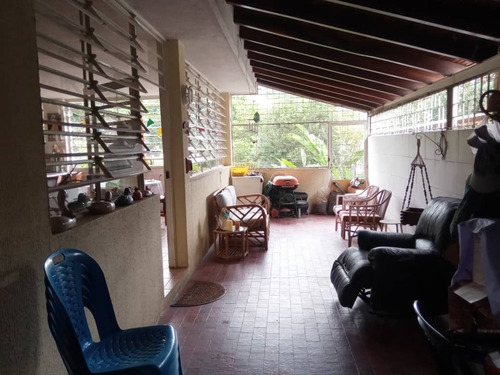 Imagen 10 de 20 de Se Vende Casa 677m2 Prados Del Este