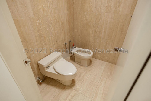 Ana Torres. Quinta En Venta 237688 En Cerro Verde