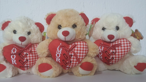 Imagem 1 de 1 de Kit 3 Ursos De Pelúcia Para Cestas E Presentes