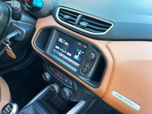 Chevrolet Onix 1.4 MPFI ACTIV 8V FLEX 4P MANUAL