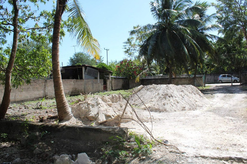 Imagen 11 de 18 de Terreno Con Construcción En La Localidad De Subteniente López