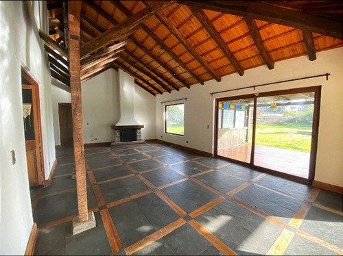 Excelente Casa En Venta De 4d/3b En Carampangue - Trebulco