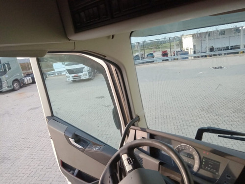 Volvo Fh 540 6x4 Globetrotter I Shift Branco 2016/2017