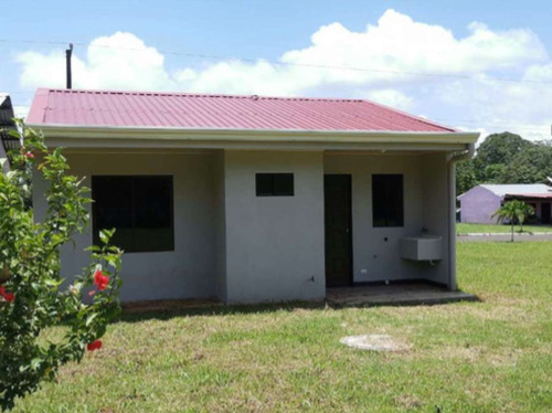 Imagen 7 de 9 de C181. Casa En La Fortuna De San Carlos.