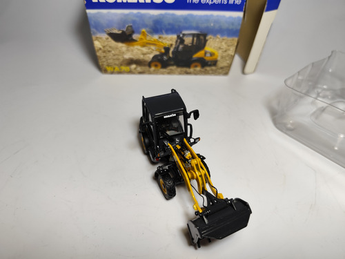 Retro Diecast Esc.1/50 Usada Komatsu (Usado)