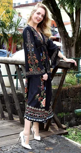 Vestido floral 2025 sarah farm