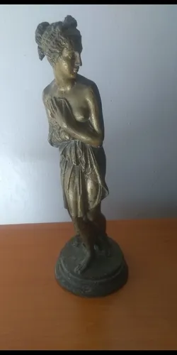 Escultura Afrodita En Bronce (Usado)