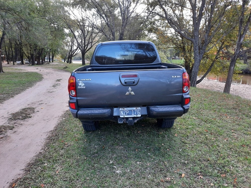 Mitsubishi L200 3.2 Cab Doble 4wd Cr 170cv At 2014