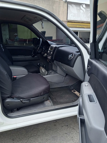 Imagen 14 de 18 de Mazda Bt50