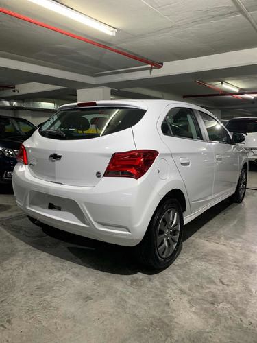 Chevrolet Onix 2021 1.4 Black Edition 1.4 Sepautos