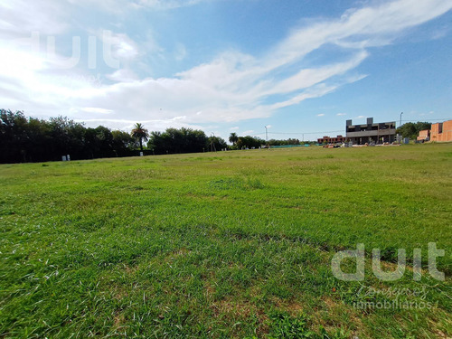 Campo Chico, Lote Con Escritura En Barrio Cerrado!