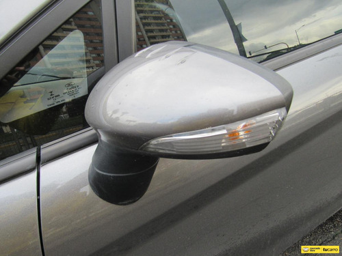 Imagen 20 de 25 de Ford Fiesta 1.6 Se