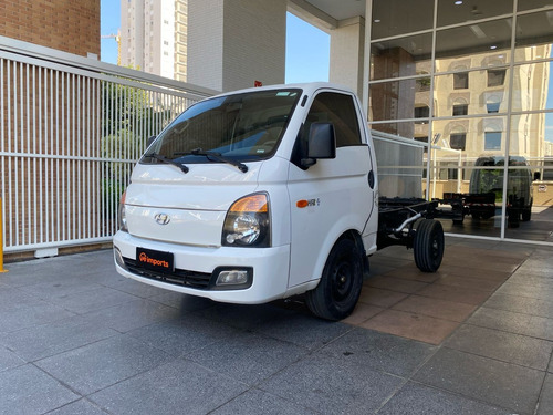 Hyundai HR 2.5 LONGO SEM CAÇAMBA 4X2 16V 130CV TURBO INTERCOOLER