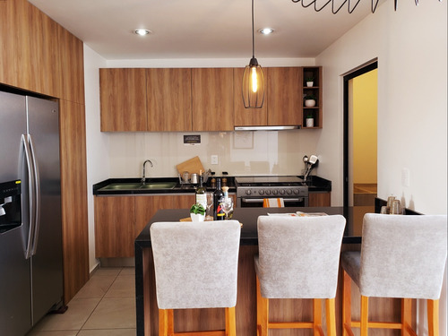 Casa En Venta En Toluca, Fraccionamiento Aurea