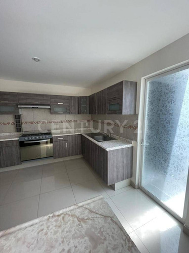 Imagen 3 de 8 de Casa En Renta, Senderos De Monte Verde Tlajomulco, Jalisco