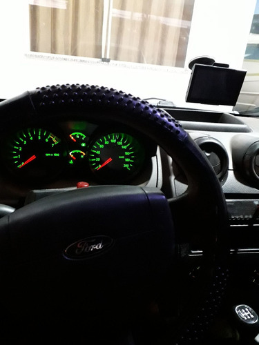 Ford Fiesta Sedan 2008 1.0 Flex 4p