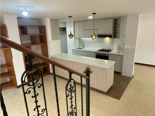 Venta Apartamento Duplex Laureles Piso 7