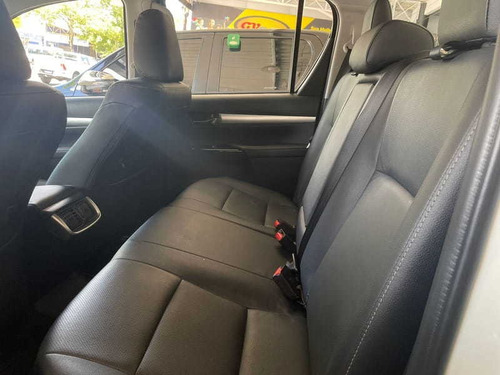 Imagem 8 de 14 de Toyota Hilux 2.8 Srx 2021 12.000km