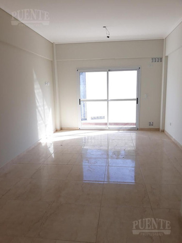 Imagen 10 de 15 de Departamento - Adrogue