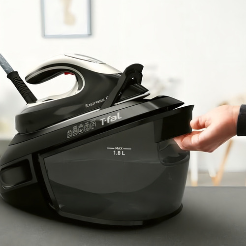 Vaporizador T-fal 700341 Cuidado de las prendas color negro con suela antiadherente 127V - SV8062X0