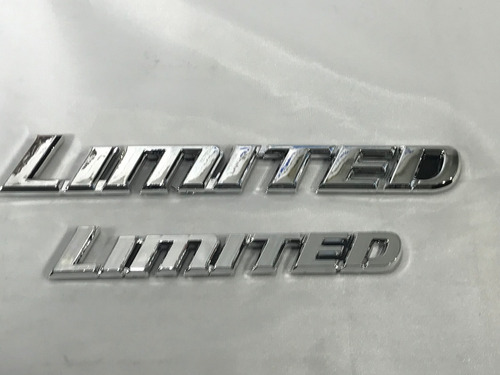 Sticker Adhesivo Insignia Limited Tuning Auto.x1 Grands L214 (Usado)