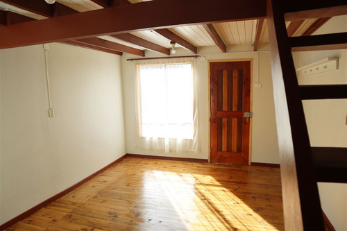 Casa En Venta De 3 Dorm. En Pucón