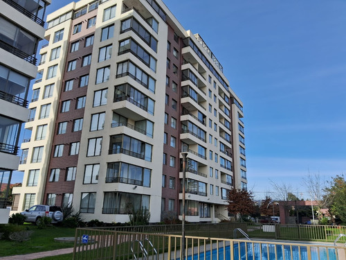 Departamento De Lujo En Sector Residencial: 2 Dormitorios, 2