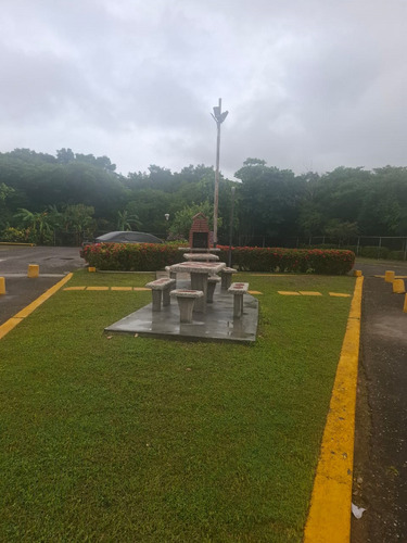 Apartamento En Venta En Higuerote. As