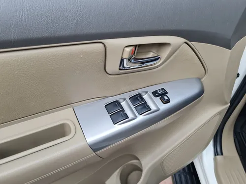 Toyota Fortuner Urbana Sr5 2.7cc Mt Aa 4x2