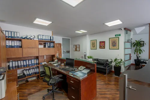 Oficina En Arriendo En La Castellana. Cod A1038737